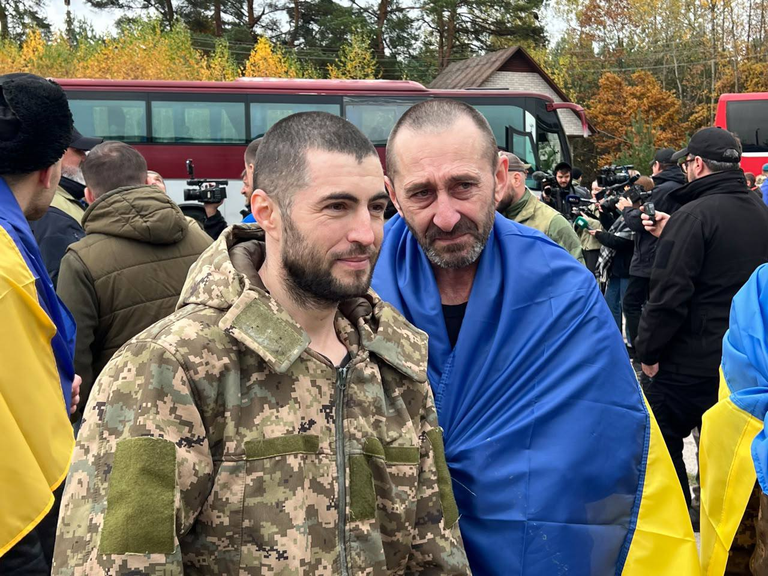 23.10.2026 Украина провела масштабный обмен пленными и вернула тела 252 павших защитников